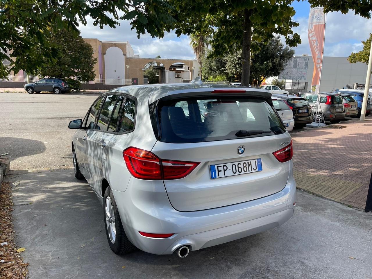 Bmw 2er 7 POSTI 216d Gran Tourer