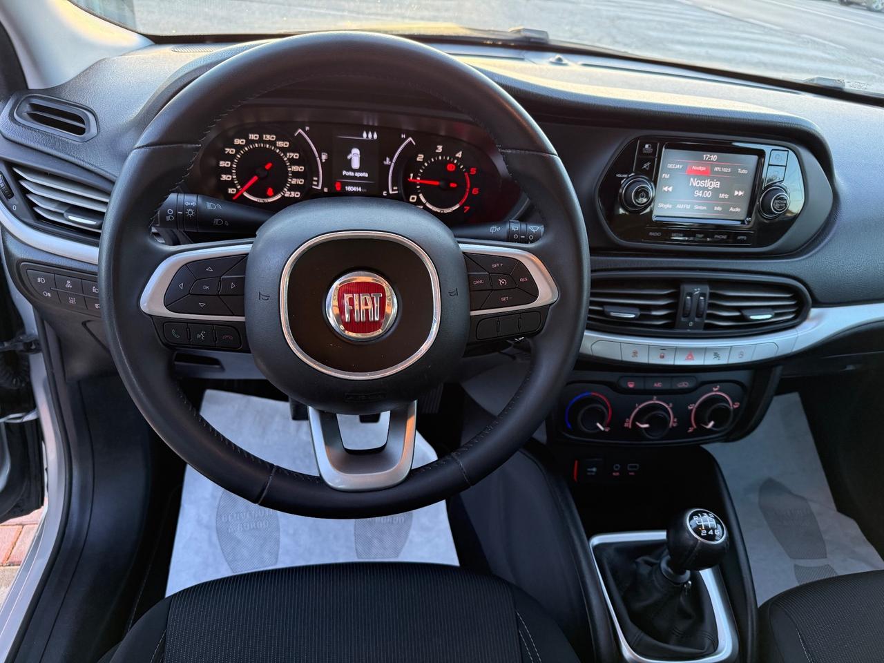 Fiat Tipo 1.6 Mjt S&S SW Lounge 120CV EURO6