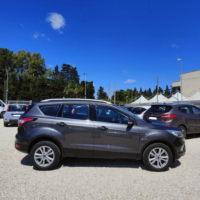 FORD Kuga 2.0 TDCI 120 CV S&S 2WD Powershift Business