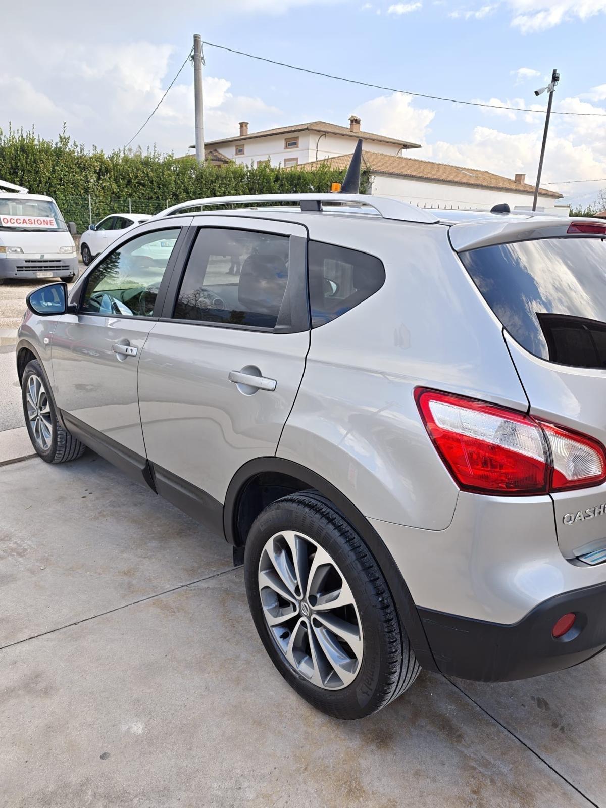 Nissan Qashqai 1.5 dCi tetto in vetro pelle full