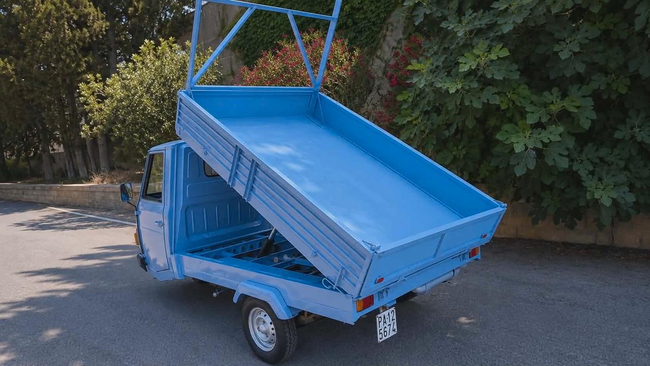 Piaggio Ape Car P3 Cassone Ribaltabile RESTAURATA