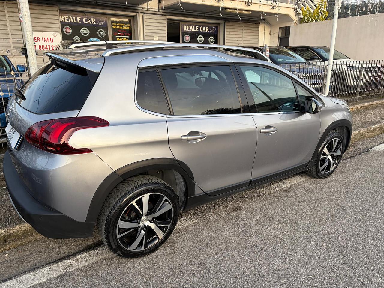 Peugeot 2008 1.6 BlueHDi 100CV Allure