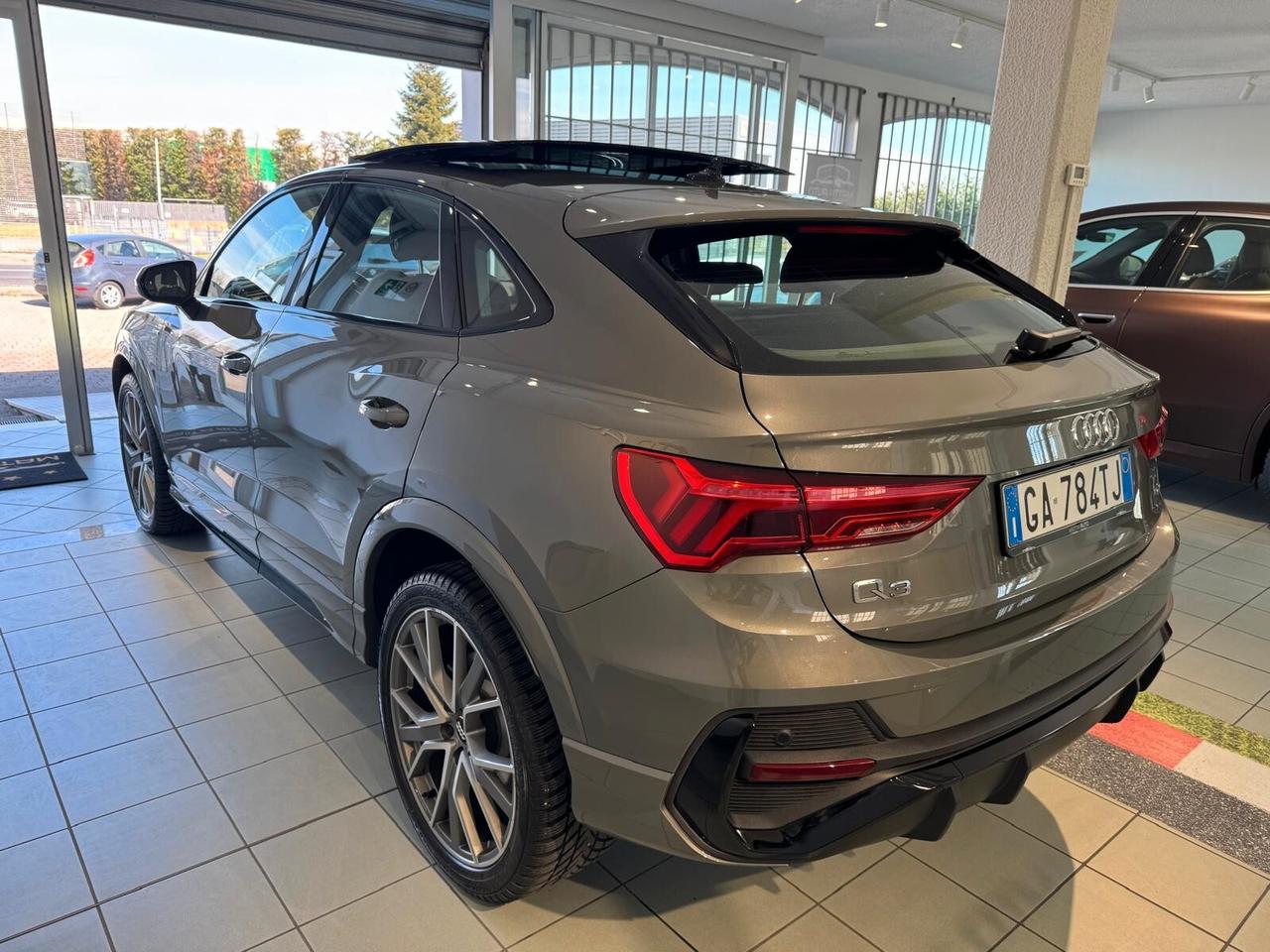 Audi Q3 SPB 45 TFSI quattro S tronic line edition