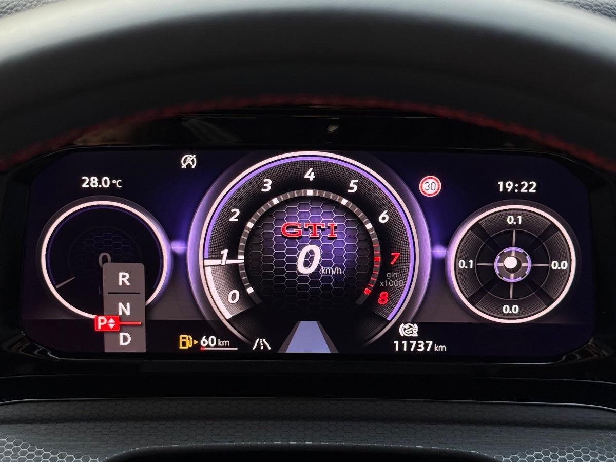 Volkswagen Golf 8 GTI 2.0 TSI 245 CV