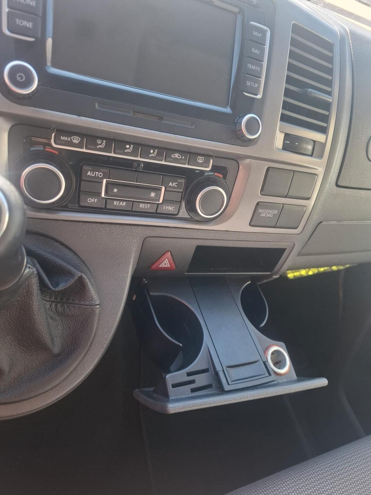 Volkswagen Transporter Caravelle 2.0 BiTDI 180CV 4 Motion PC Comfortline