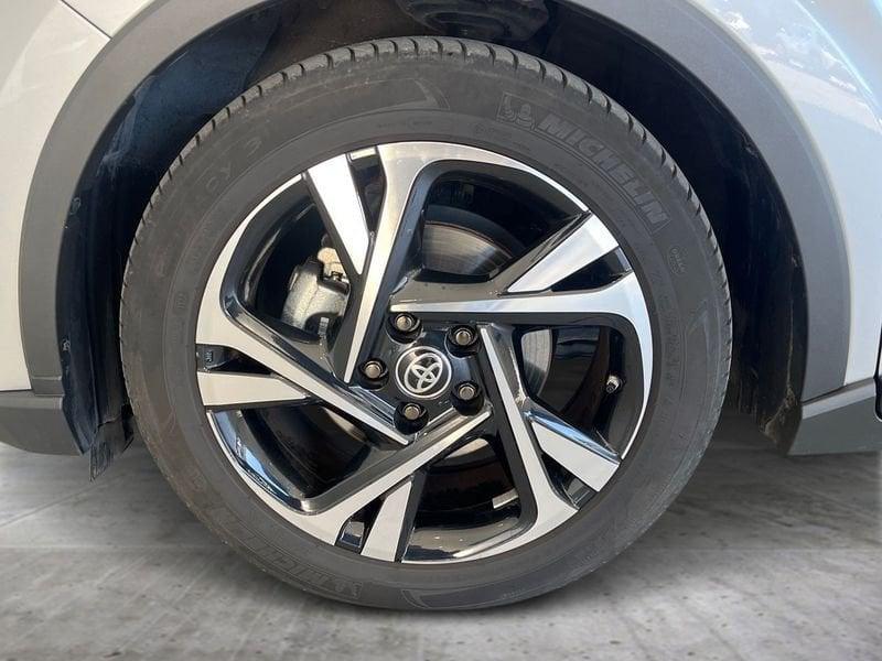 Toyota C-HR C-HR 1.8h Trend e-cvt