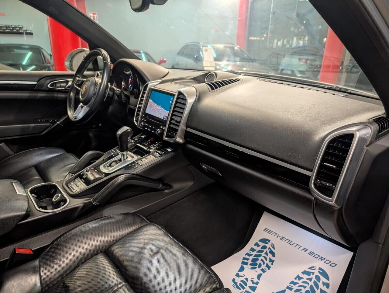 Porsche Cayenne 3.0 Diesel TETTO FINANZIABILE 95.000 KM