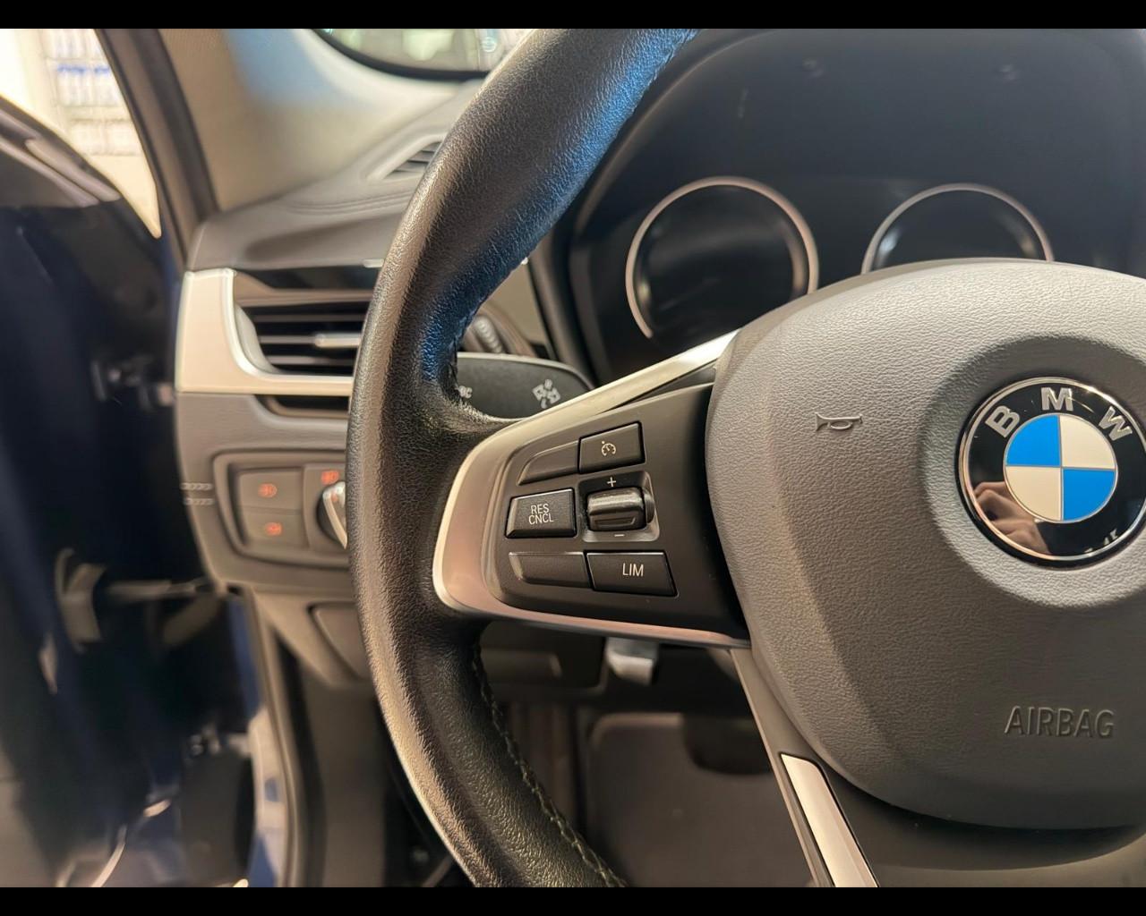 BMW X1 (F48) - X1 sDrive18d xLine