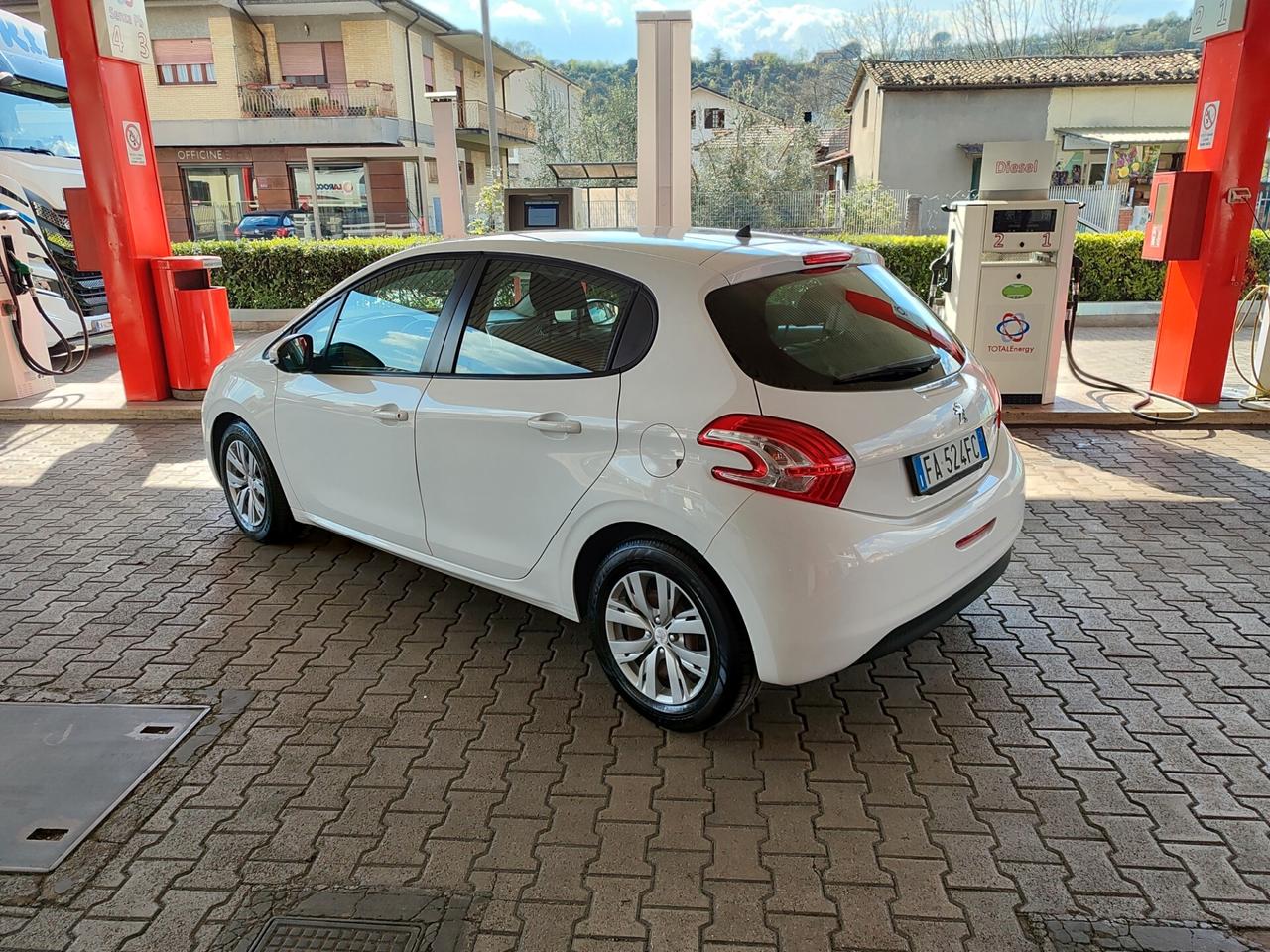 Peugeot 208 1.4 GPL 2015 MOTORE 0KM promo