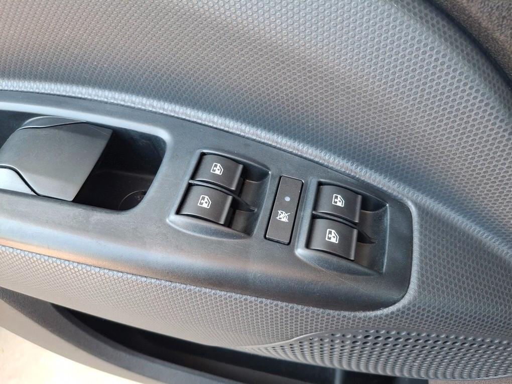 Fiat Doblò 1.6 MultijetDynamic 7 POSTI