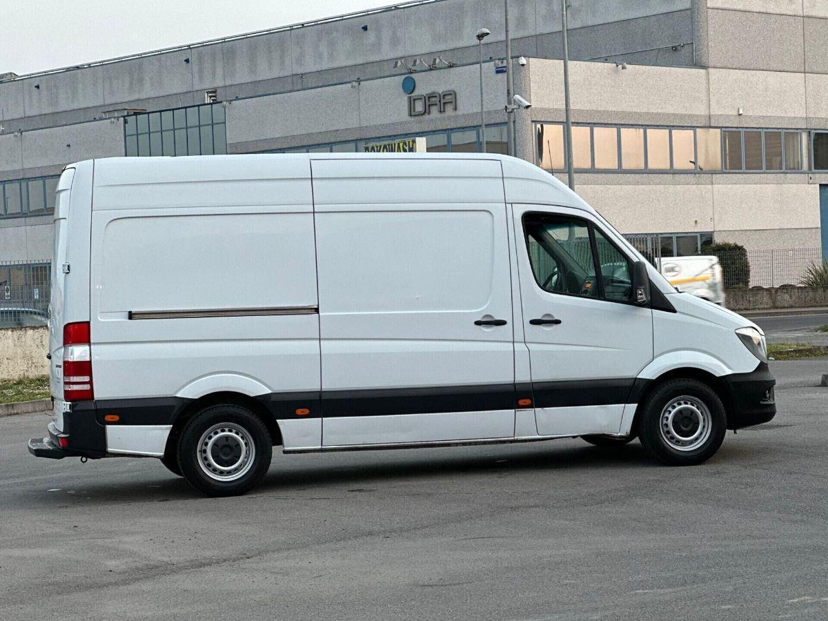 MERCEDES-BENZ SPRINTER MERCEDES F37-35 314 CDI EXECUTIVE
