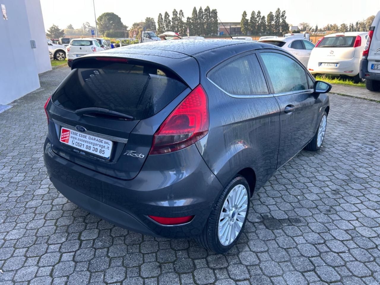 Ford Fiesta NEOPATENTATI | 1.2B - Titanium |