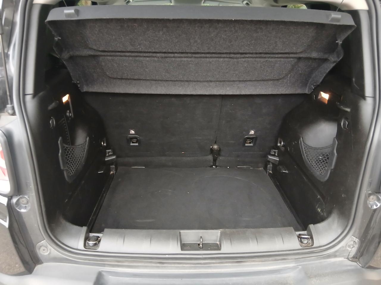 Jeep Renegade 1.6 Mjt 120 CV Limited tua a € 199 mese