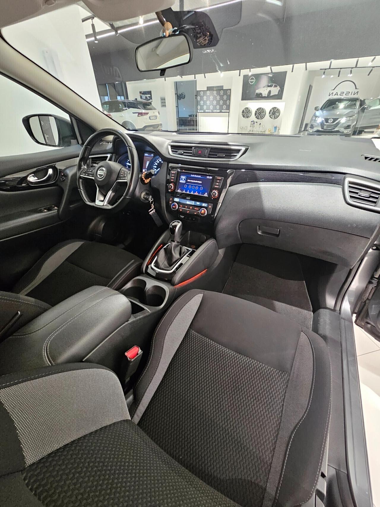 Nissan Qashqai 1.5 dCi N-Connecta