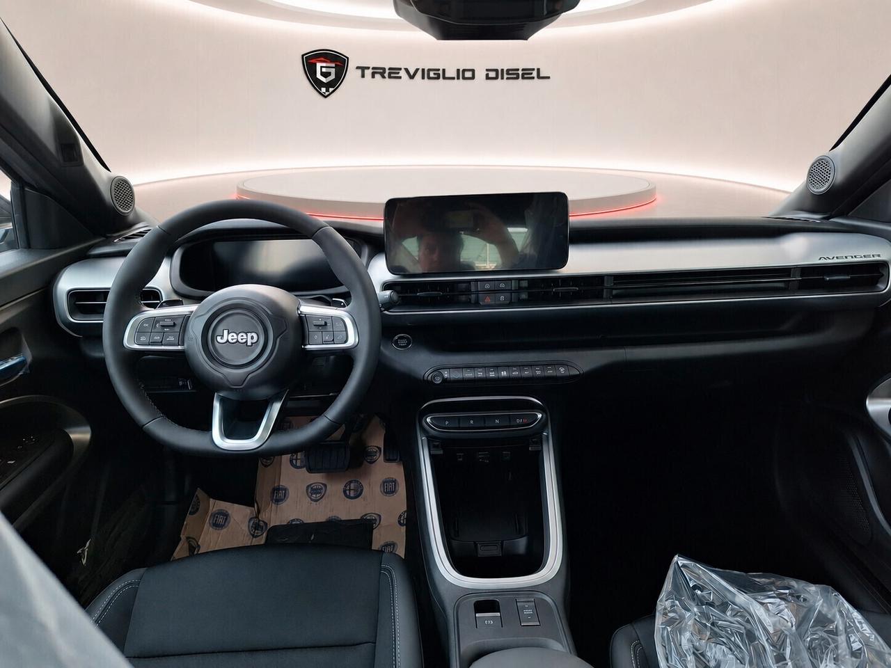 Jeep Avenger 1.2 turbo e-hybrid mhev Summit 110cv edct6