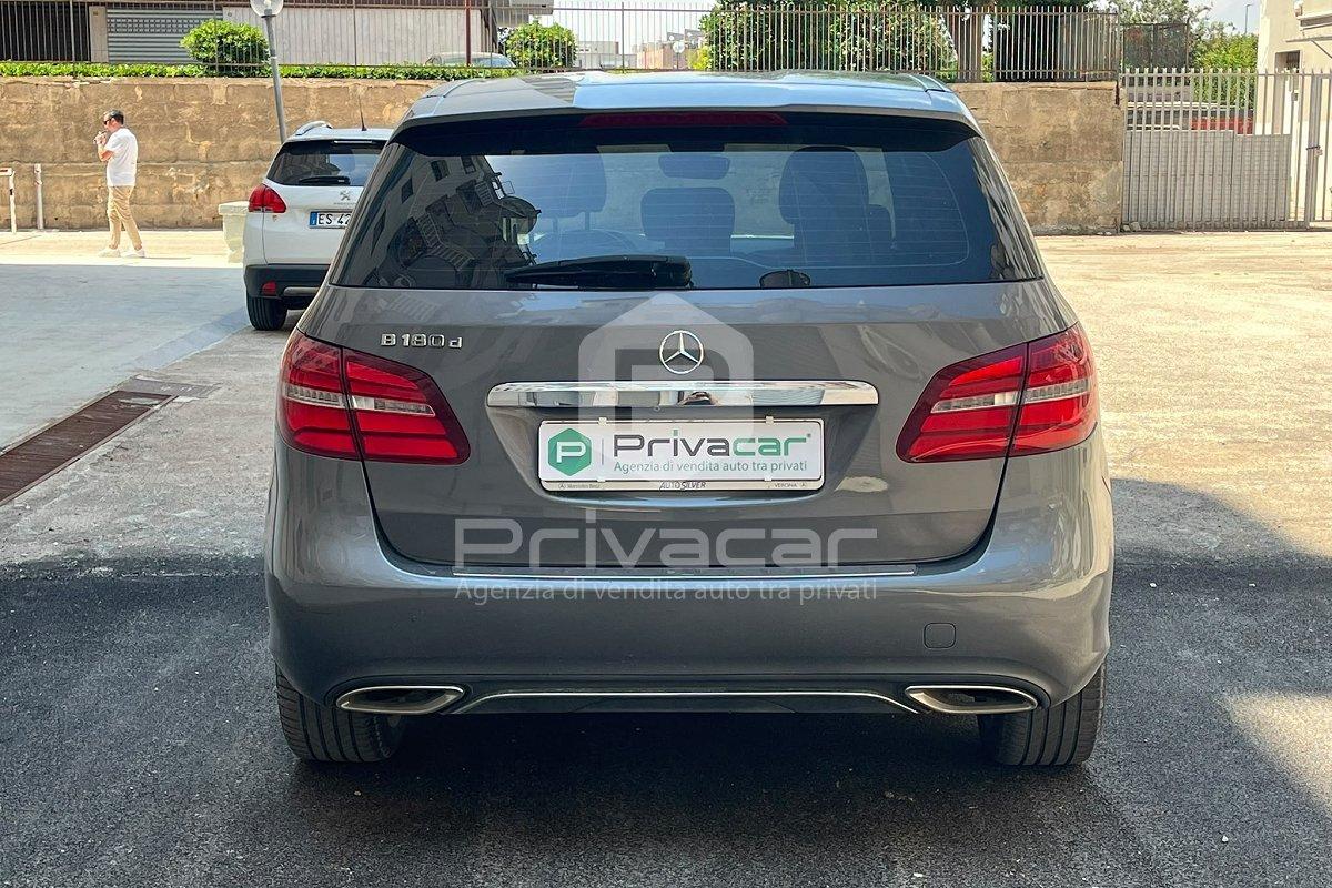 MERCEDES B 180 d Sport