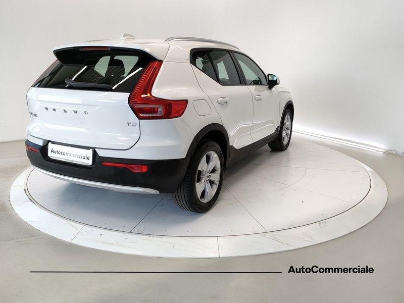 Volvo XC40 T2 Momentum