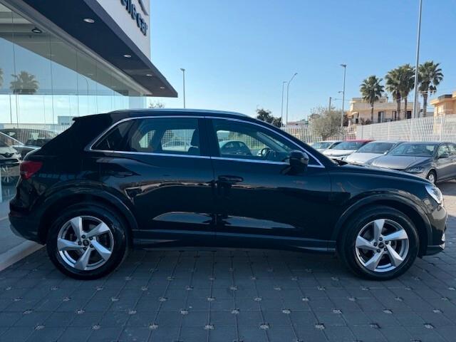 Audi Q3 35 TDI S tronic Business Advanced 2022