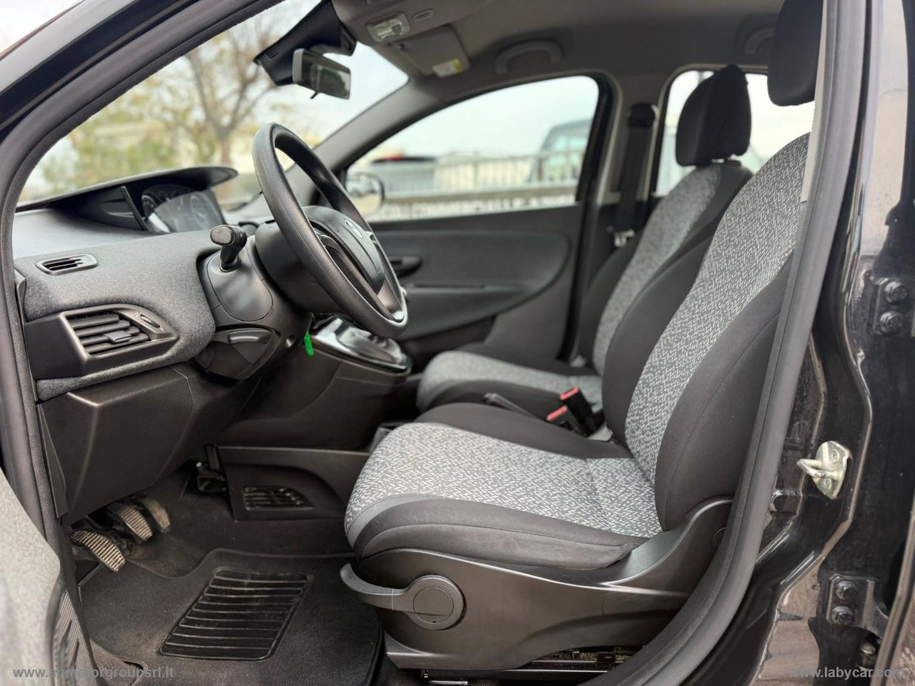 LANCIA Ypsilon 1.0 FireFly 5p.S&S Hyb. ECOCHIC HYBRID