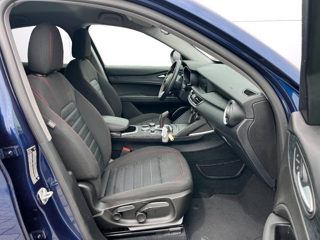 Alfa Romeo Stelvio 2.2 t Rosso Edizione rwd 160cv auto
