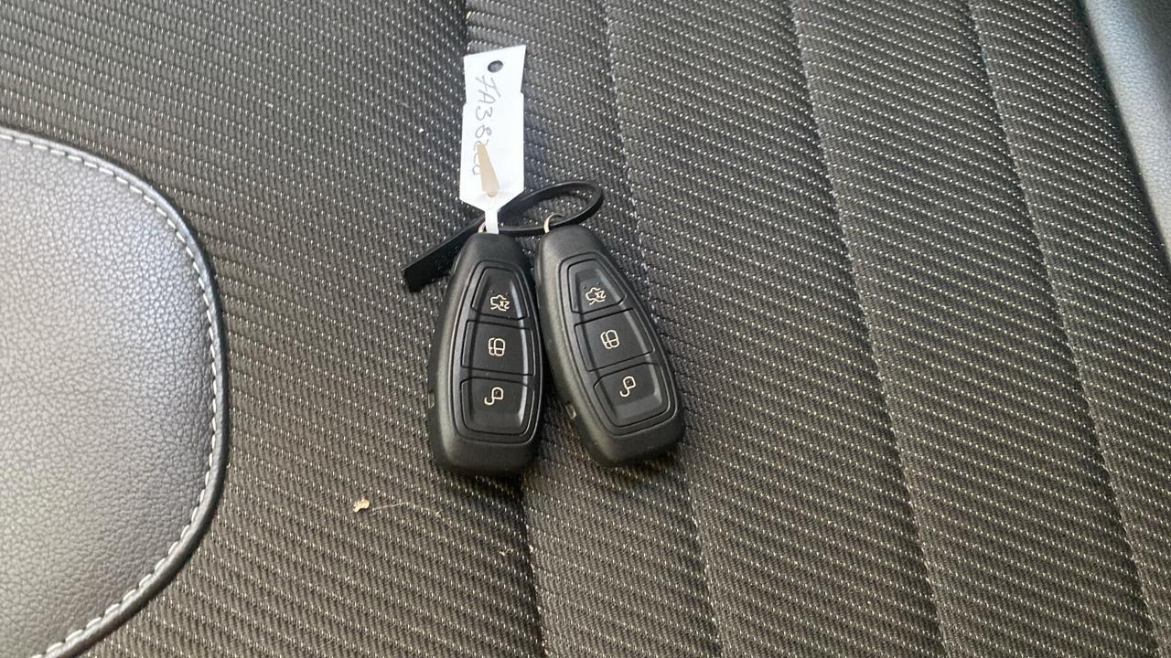 Ford Kuga 2.0 TDCI 150 CV 4WD Titanium EURO6