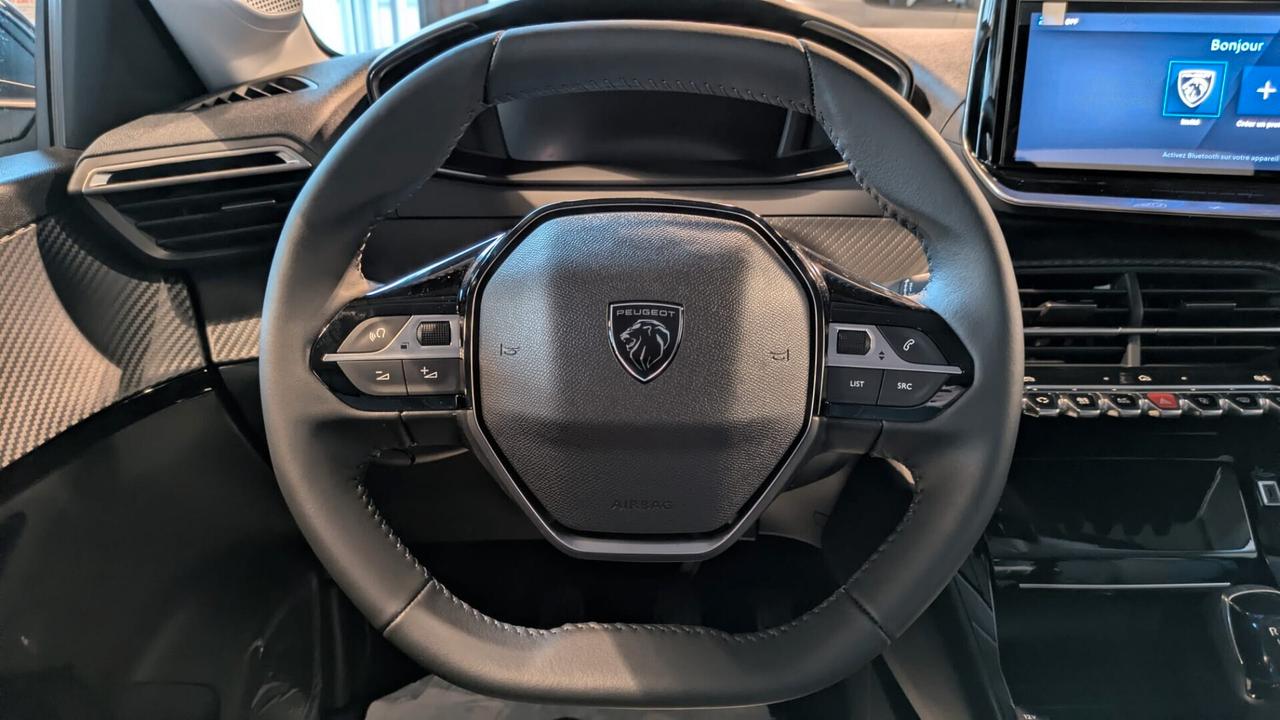 Peugeot 208 100 ALLURE