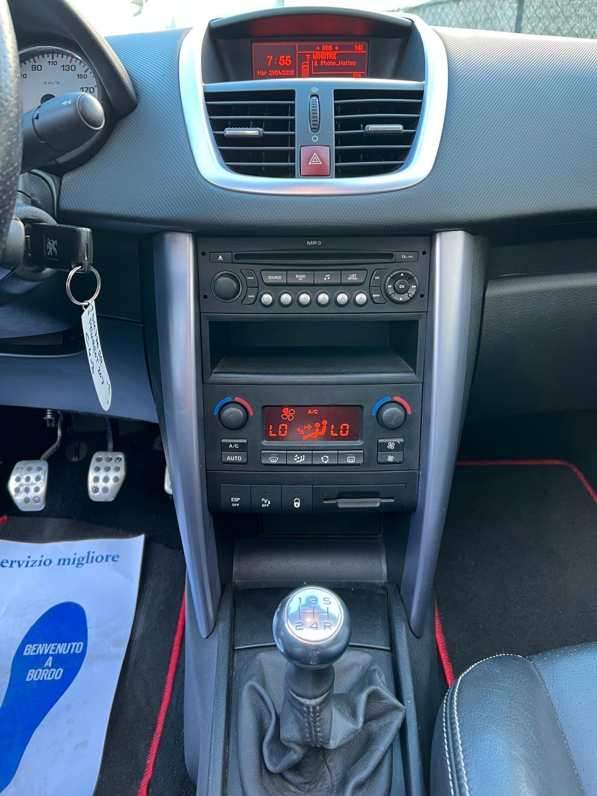 Peugeot 207 1.6 VTi 120CV CC Féline