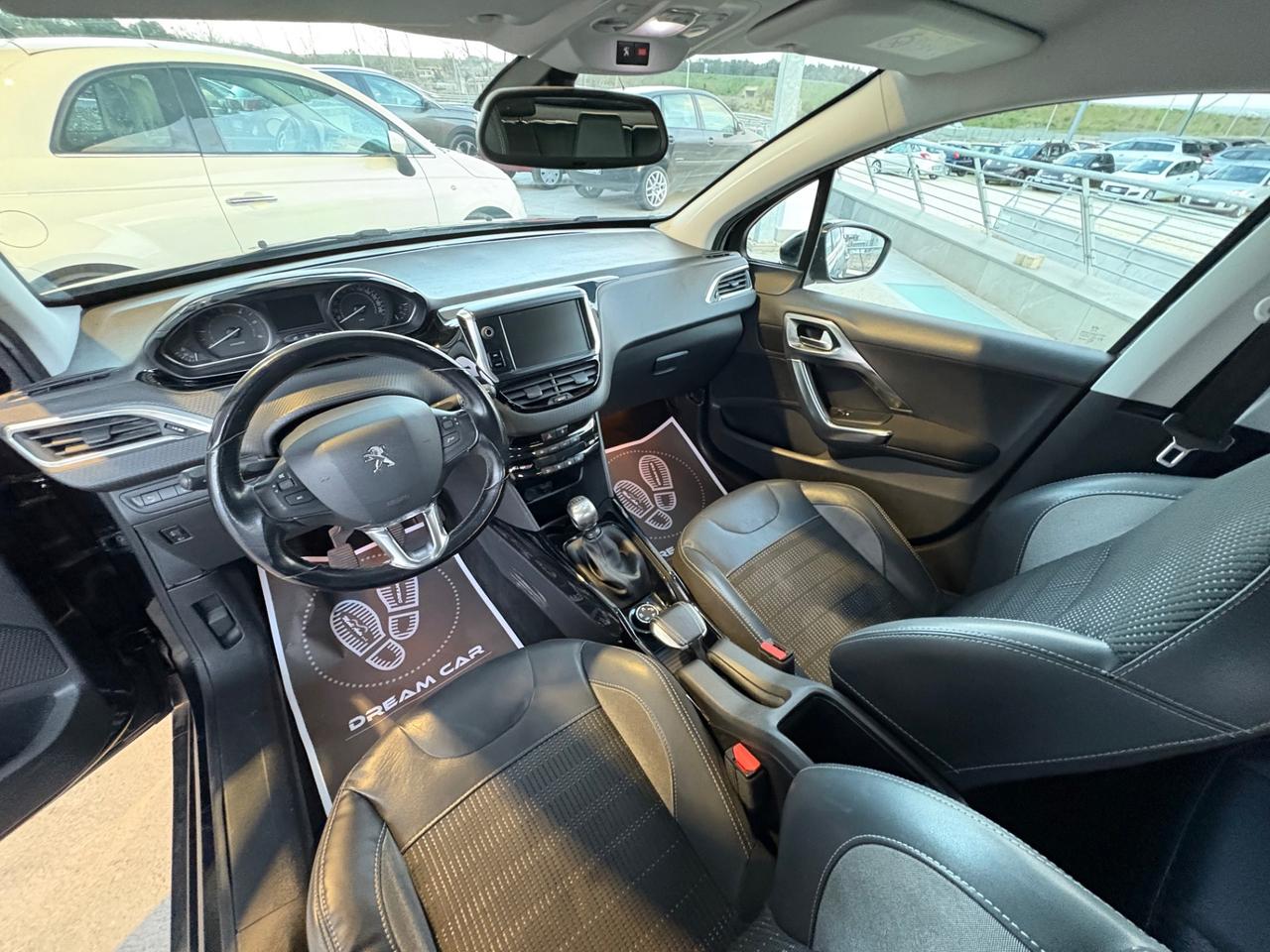 Peugeot 2008 BlueHDi 120 S&S Black Matt