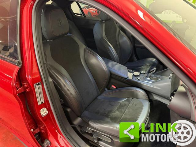 ALFA ROMEO Giulia 2.9 V6 Bi-Turbo AT8 Quadrifoglio