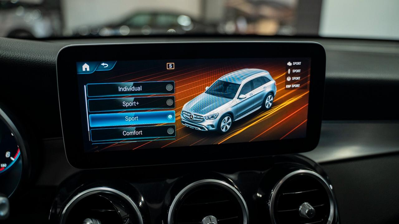 Mercedes-benz GLC 220 D 4MATIC PREMIUM PLUS AMG 20" TETTO PEDANE XENO NAVI FULL OPTIONAL