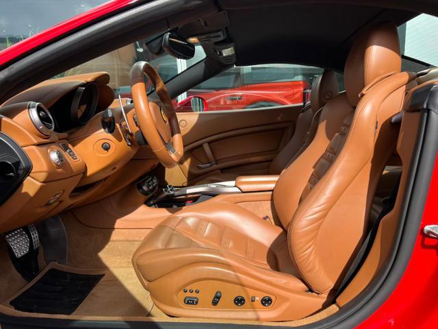 FERRARI California DCT