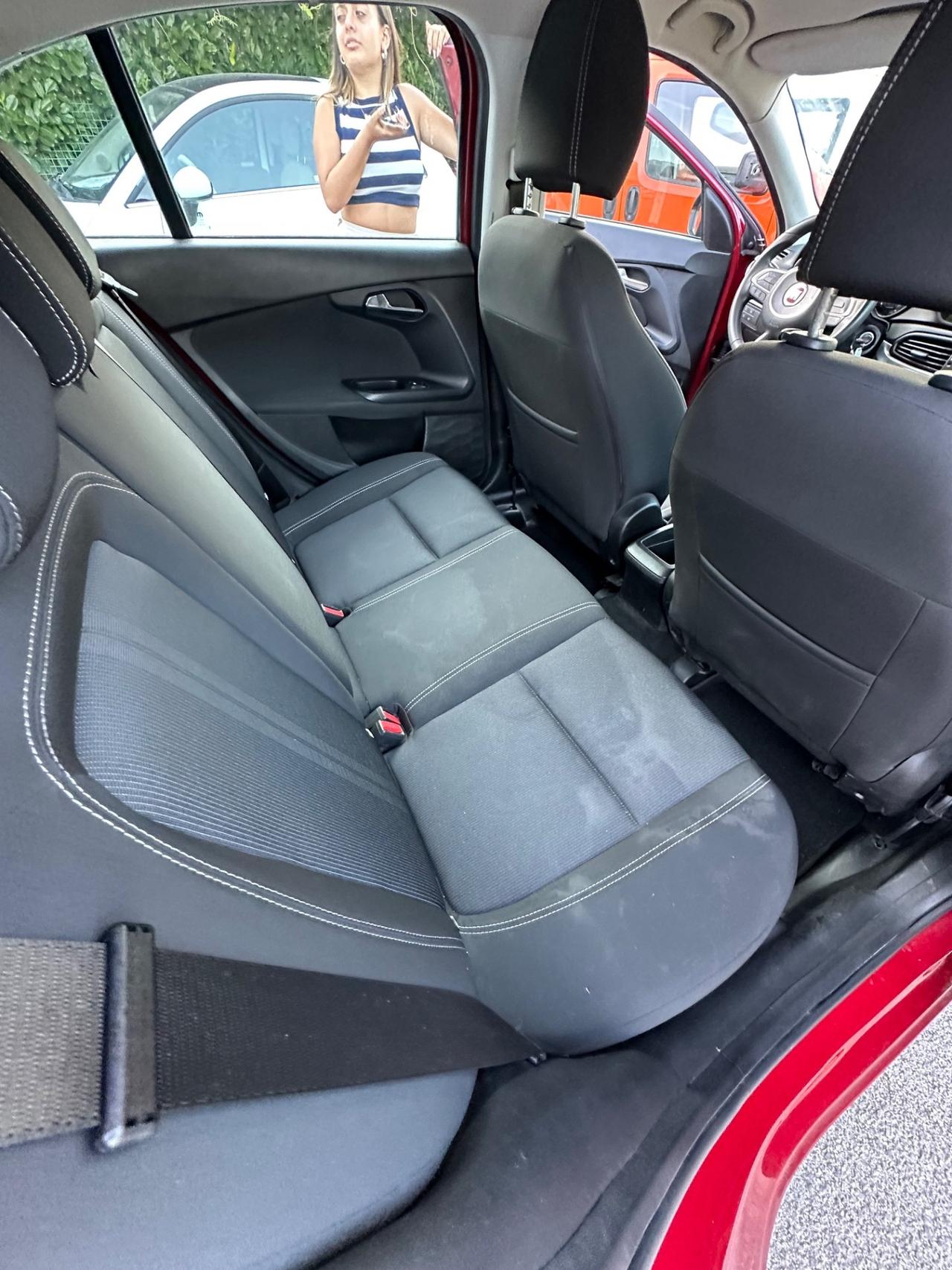 Fiat Tipo 1.6 Mjt S&S 5 porte Easy