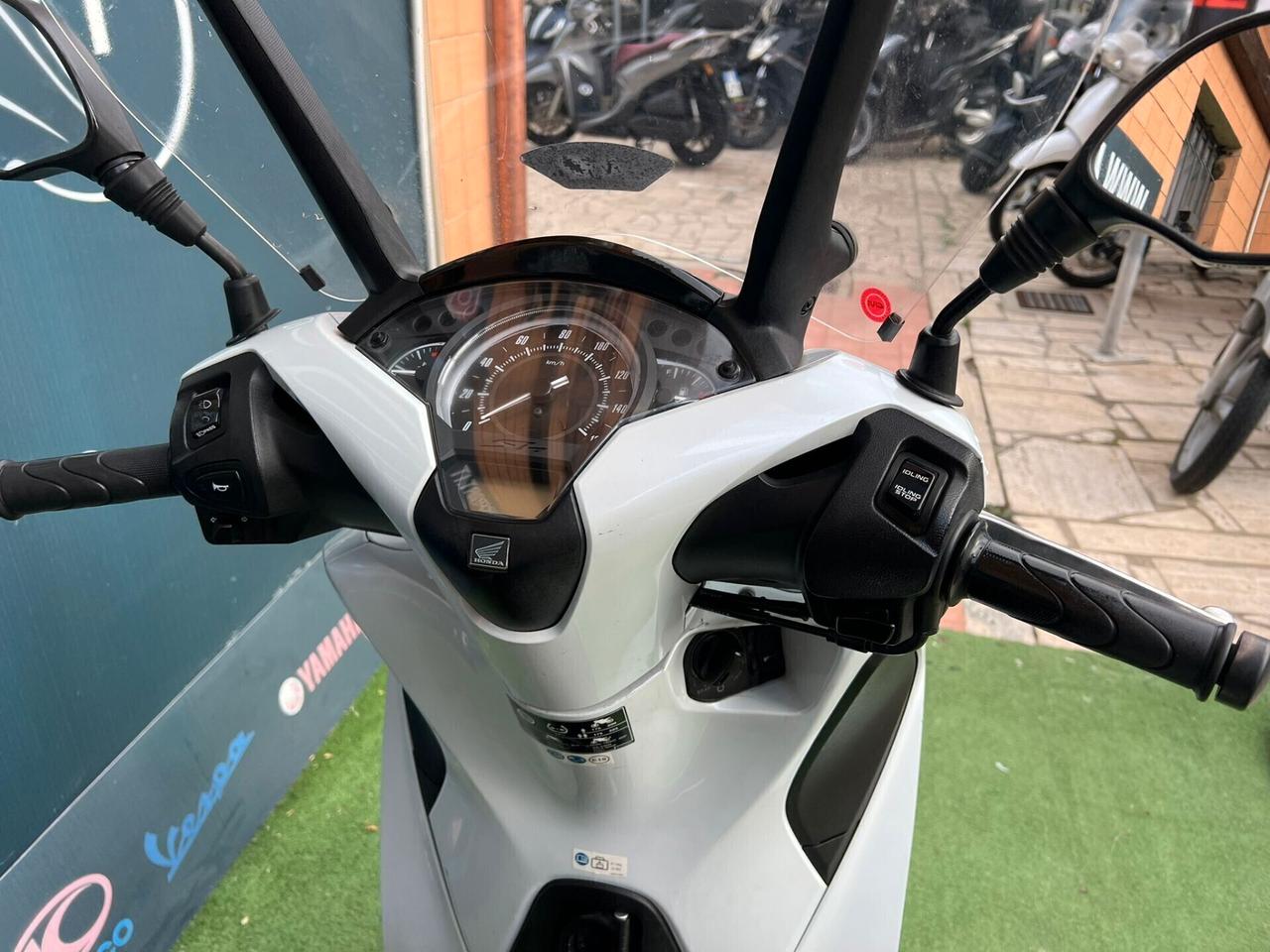 Honda SH 150 ABS EURO 4 GARANZIA PERMUTE FINANZIAMENTO