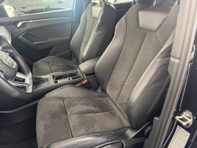 AUDI RS Q3 SPB quattro S tronic