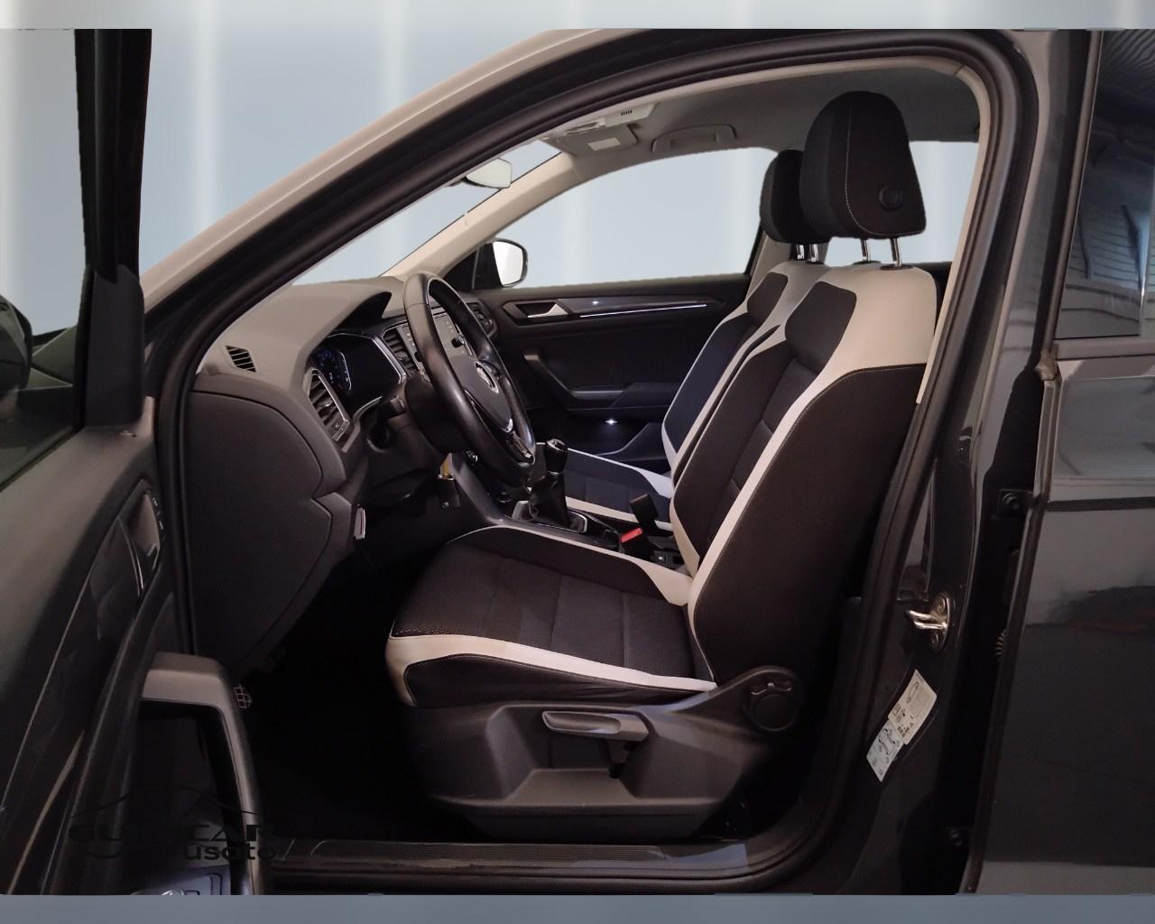 VOLKSWAGEN T-Roc I 2017 - T-Roc 1.5 tsi Advanced