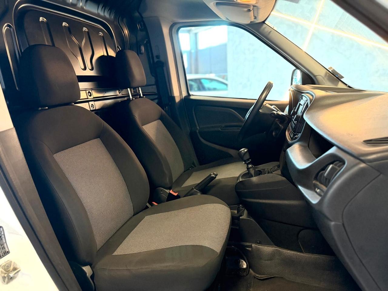 Fiat Doblo 1.6 MJT 105CV S&S PC-TN Cargo Business