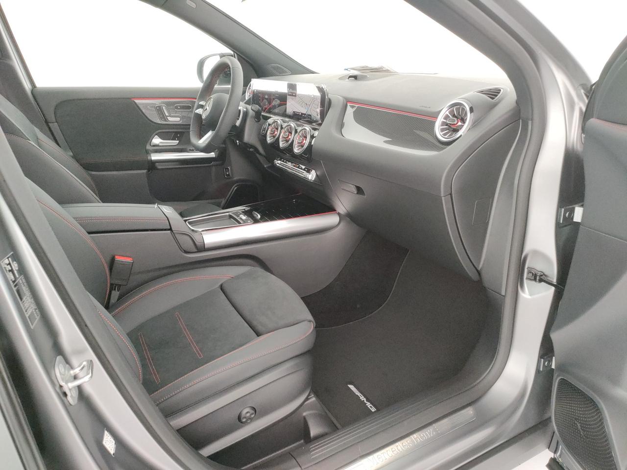Mercedes-Benz GLA 200 d
