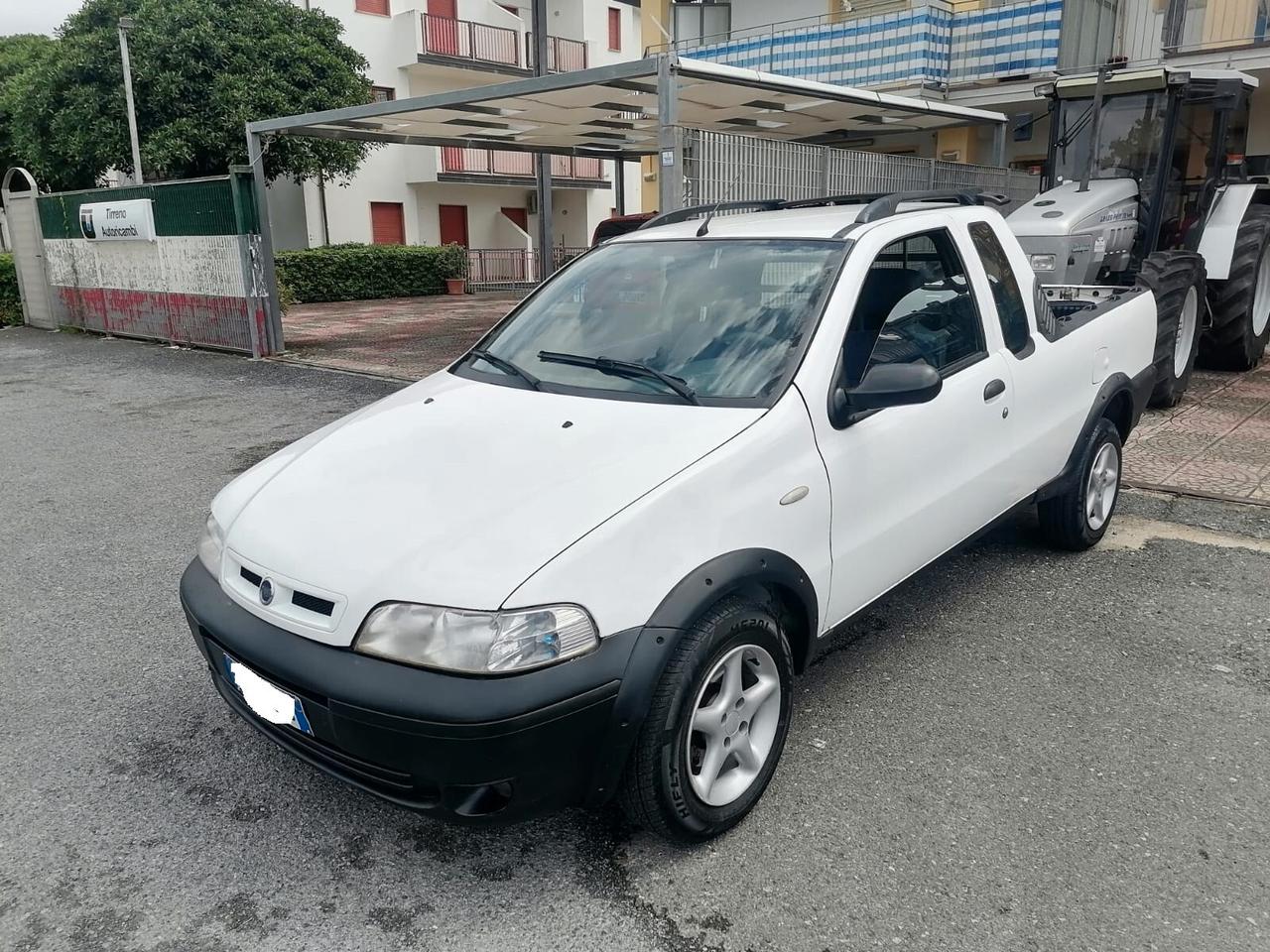 Fiat Strada 1.9 JTD – 2004