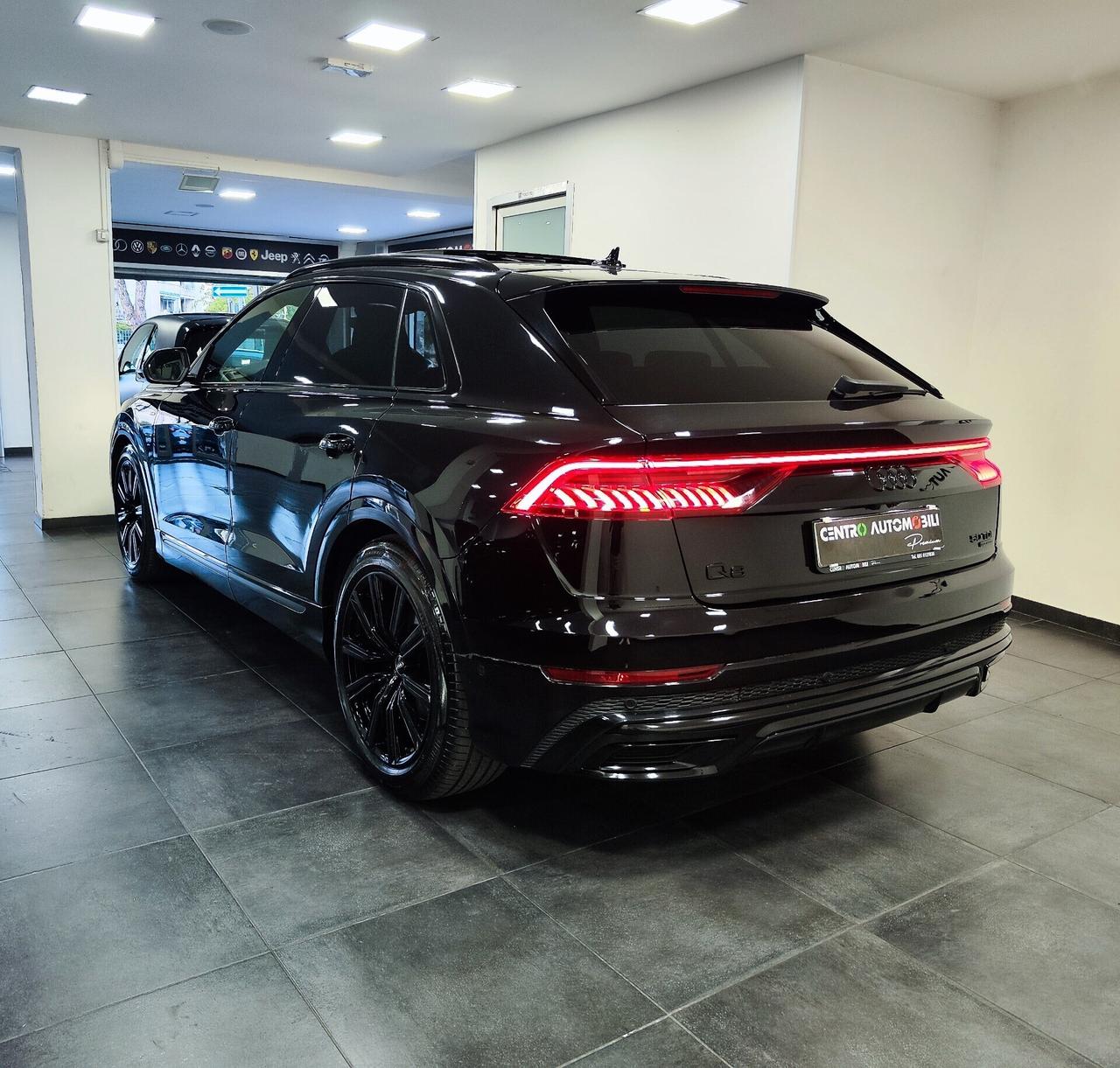Audi Q8 50 TDI 286 CV quattro tiptronic S Line Tetto Matrix Night