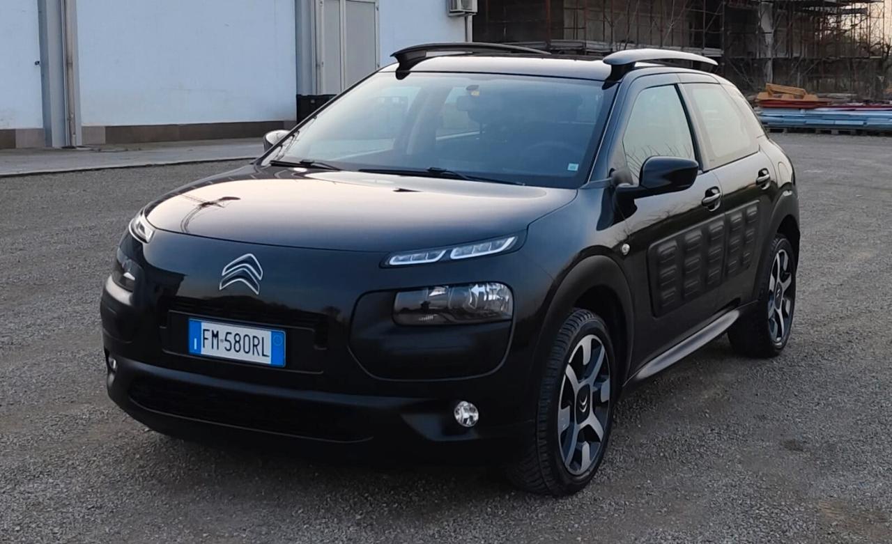 Citroen C4 Cactus BlueHDi 100 Shine