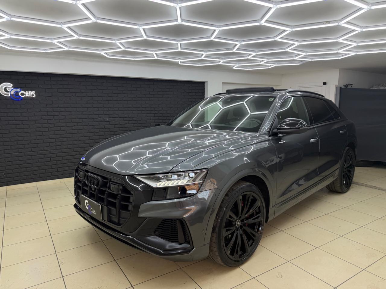 Audi SQ8 TFSI IPER FULL ITALIANA UFFICIALE