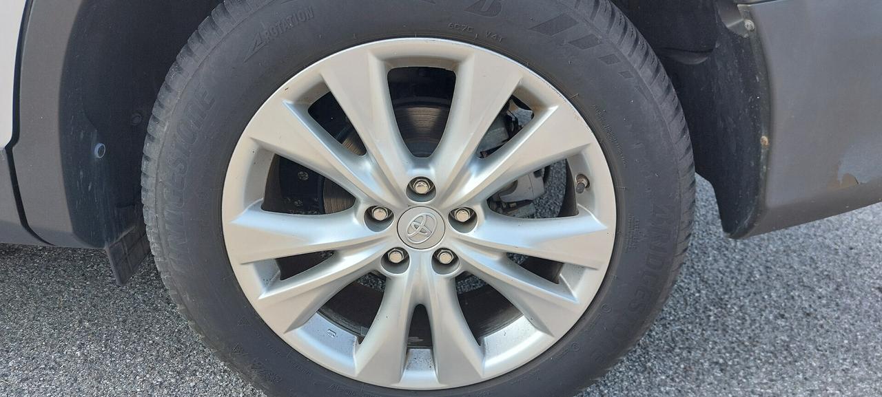 Toyota RAV 4 RAV4 2.0 D-4D 4WD Lounge
