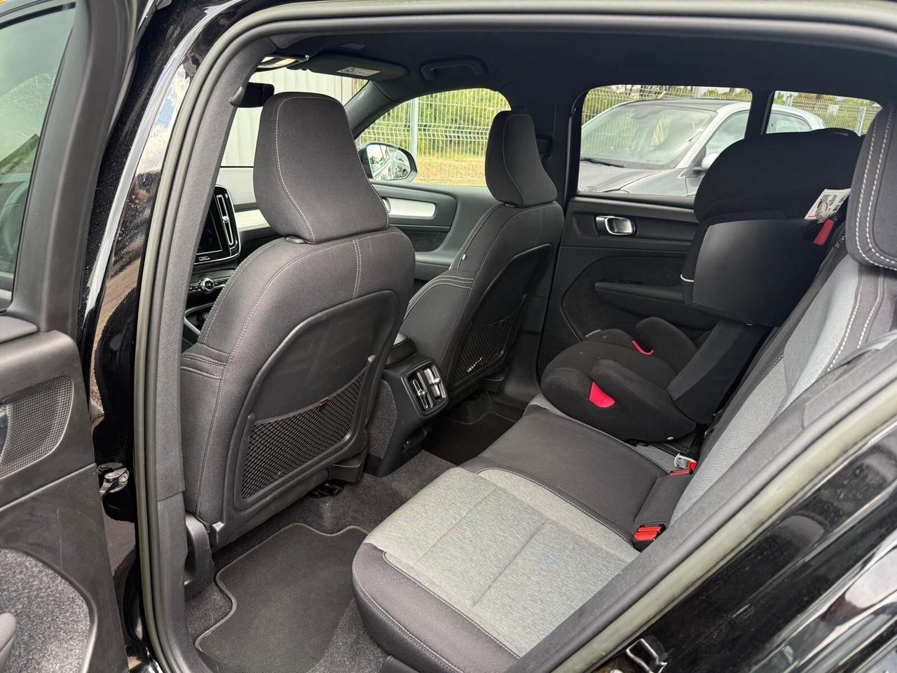 Volvo XC40 T4 Recharge automatico Ultimate Bright