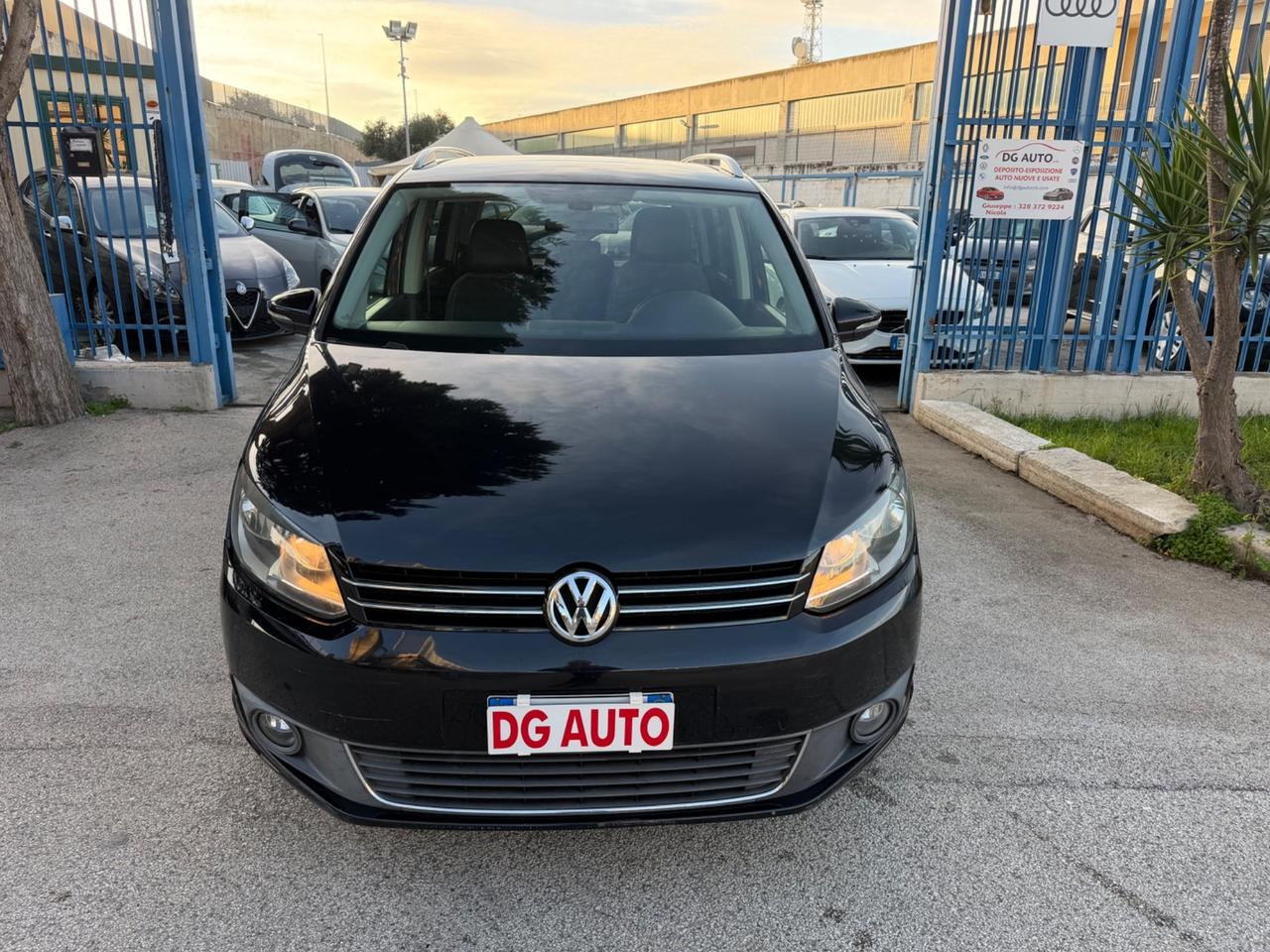 Volkswagen Touran Metano 1.4 benzina 150 cv 2011