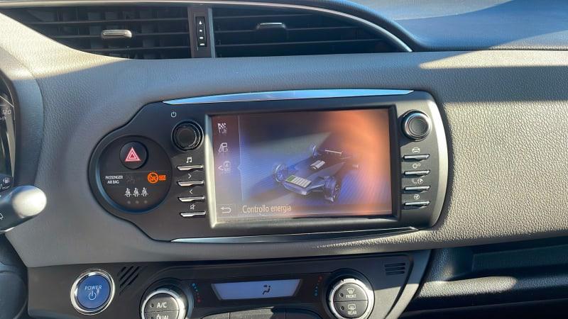 TOYOTA YARIS 1.5 HYBRID 5 PORTE COOL