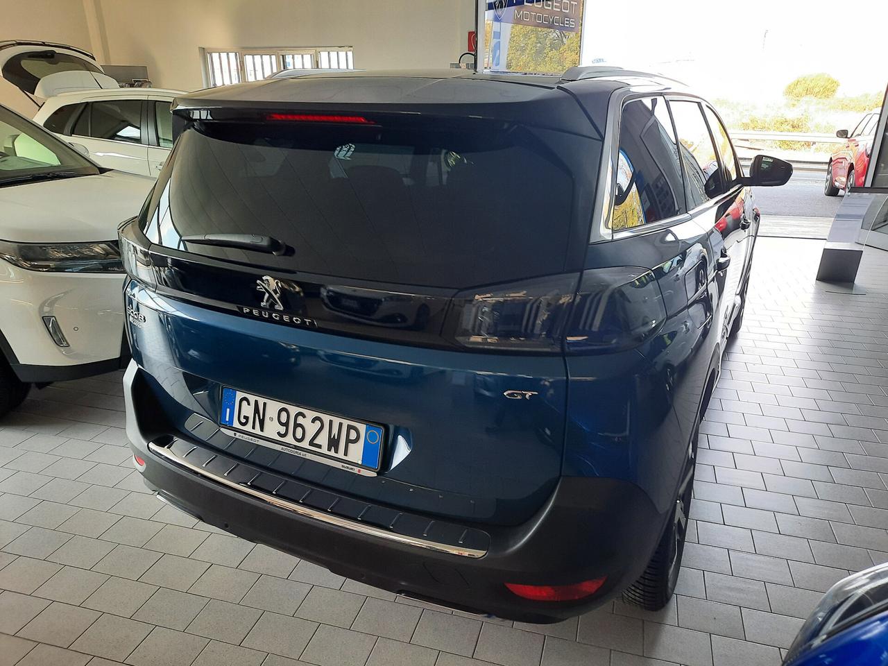 Peugeot 5008 BlueHDi 130 S&S EAT8 GT