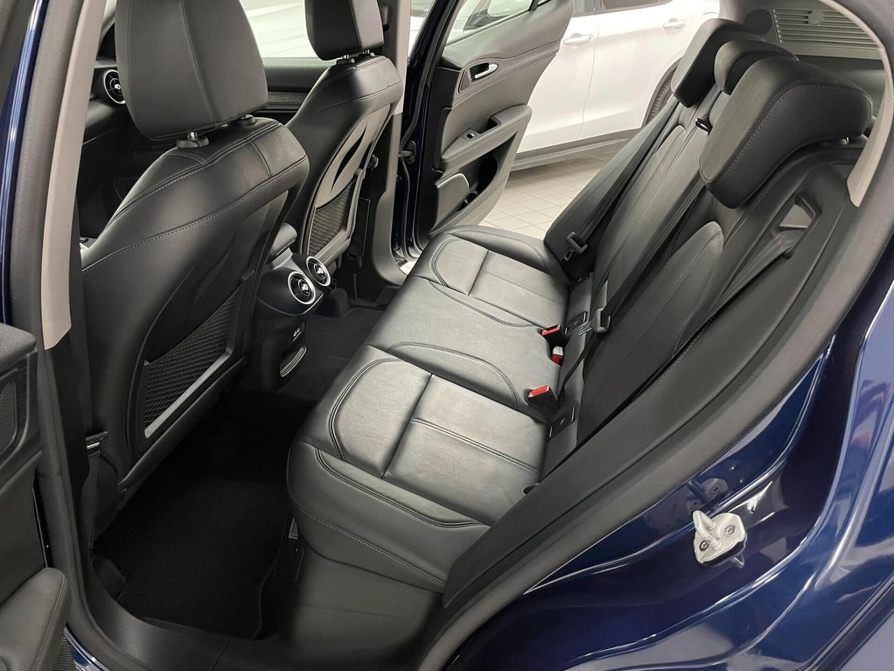 Alfa Romeo Stelvio 2.2 TD 190 CV EXECUTIVE PELLE TOTALE CERCHI 19" SOLO 20000 KM