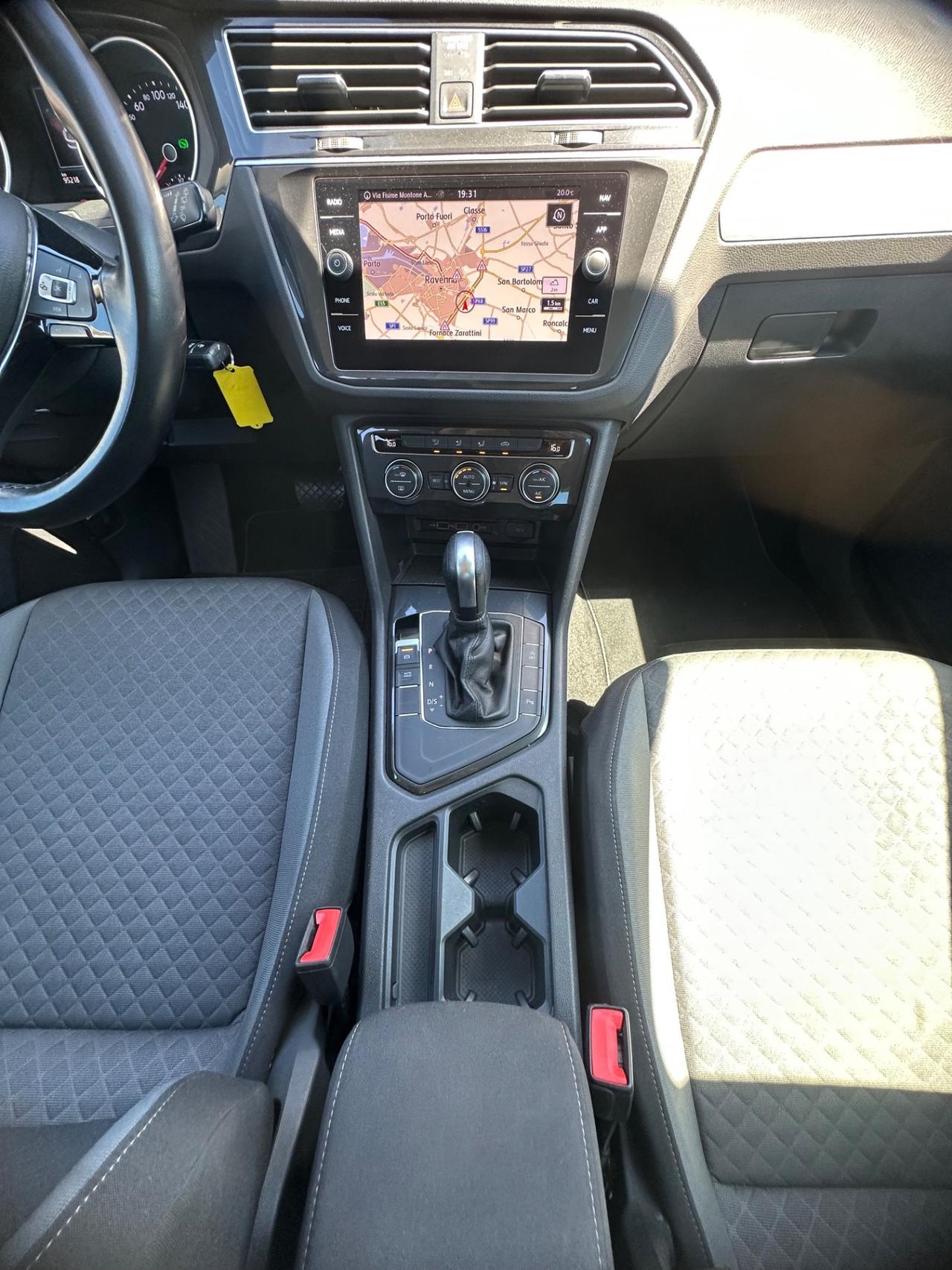 Volkswagen Tiguan 2.0 TDI SCR DSG Business BlueMotion Technology