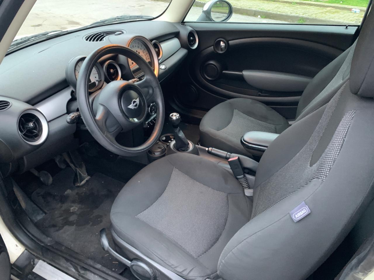 Mini 1.6 16V One D motore nuovo