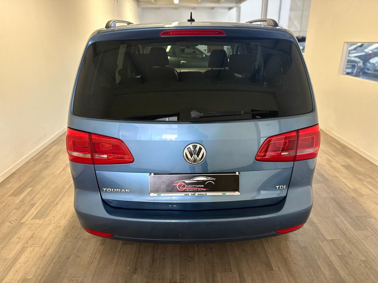 Volkswagen Touran Business 1.6 TDI DSG Comfortline